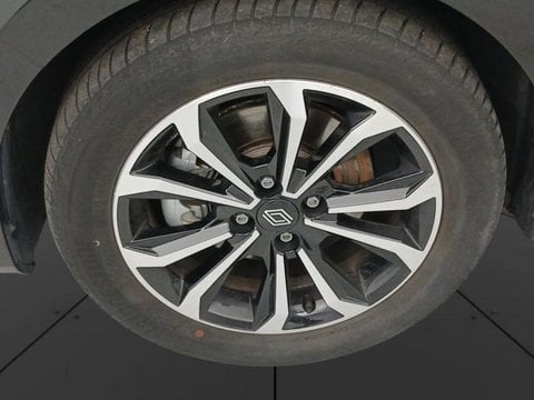 Voitures D'occasion À Faches Thumesnil | Renault Clio 1.6 E-Tech 145Ch Full Hybrid Techno - 24