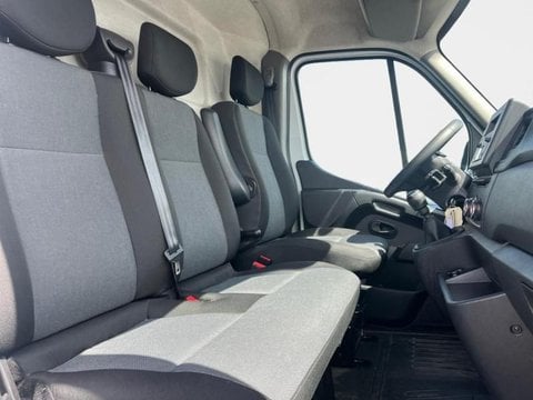 Voitures D'occasion À Faches Thumesnil | Renault Master Fg F3500 L3H3 2.3 Blue Dci 135Ch Confort...