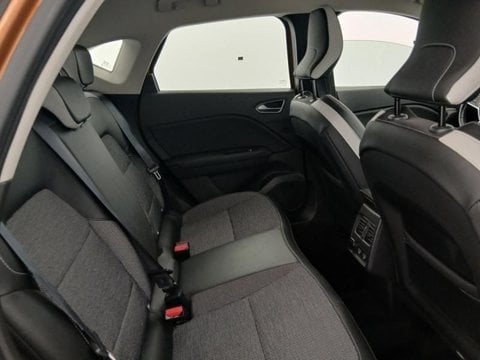 Voitures D'occasion À Faches Thumesnil | Renault Captur 1.5 Blue Dci 115Ch Intens