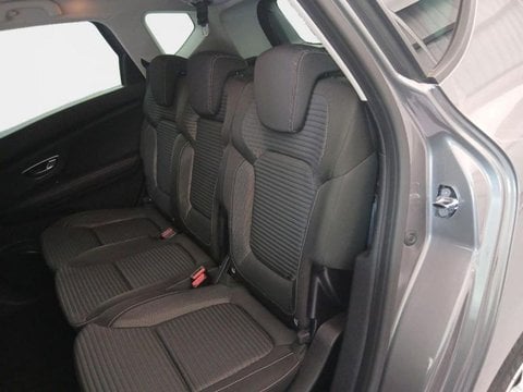 Voitures D'occasion À Faches Thumesnil | Renault Scénic Scenic 1.7 Blue Dci 120Ch Business Edc