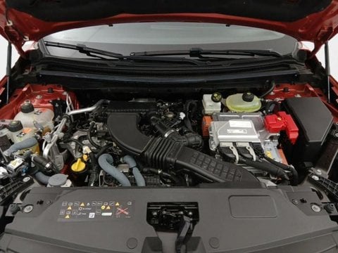 Voitures D'occasion À Faches Thumesnil | Renault Austral 1.2 E-Tech Full Hybrid 200Ch Iconic Esp...