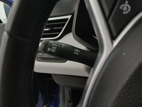 Voitures D'occasion À Faches Thumesnil | Renault Clio 1.0 Tce 90Ch Intens -21N