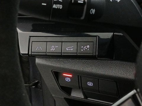 Voitures D'occasion À Faches Thumesnil | Renault Austral 1.2 E-Tech Full Hybrid 200Ch Iconic Esp...