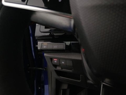 Voitures D'occasion À Faches Thumesnil | Renault Austral 1.2 E-Tech Full Hybrid 200Ch Iconic- 24