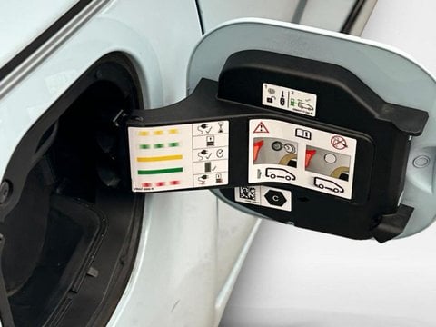 Voitures D'occasion À Faches Thumesnil | Renault Twingo E-Tech Electric Techno R80 Achat Intégral