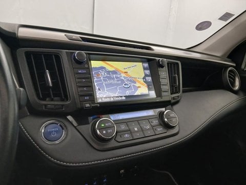 Voitures D'occasion À Faches Thumesnil | Toyota Rav4 197 Hybride Lounge Awd Cvt Rc18