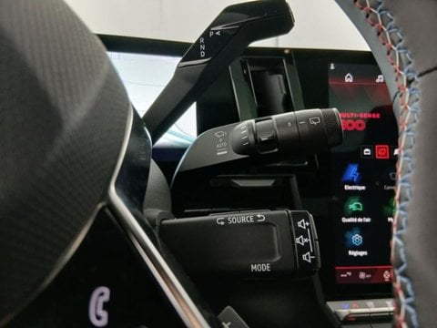 Voitures D'occasion À Faches Thumesnil | Renault Austral 1.2 E-Tech Full Hybrid 200Ch Iconic- 24