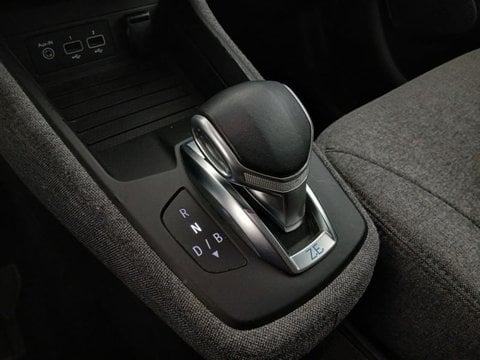 Voitures D'occasion À Faches Thumesnil | Renault Zoe Zen Charge Normale R110 4Cv