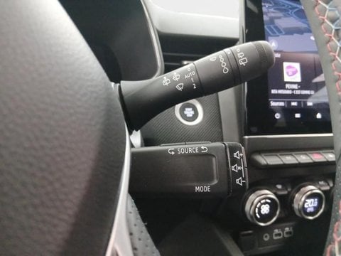 Voitures D'occasion À Faches Thumesnil | Renault Clio 1.6 E-Tech 145Ch Full Hybrid Esprit Alpine