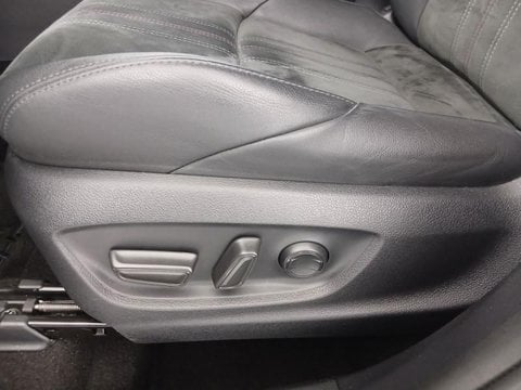 Voitures D'occasion À Faches Thumesnil | Toyota C-Hr 2.0 Hybride 184Ch Gr Sport E-Cvt