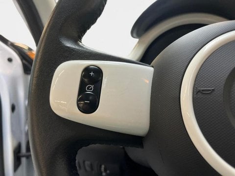 Voitures D'occasion À Faches Thumesnil | Renault Twingo 0.9 Tce 95Ch Intens