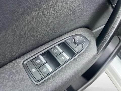 Voitures D'occasion À Faches Thumesnil | Renault Captur 1.6 E-Tech Hybride 145Ch Techno