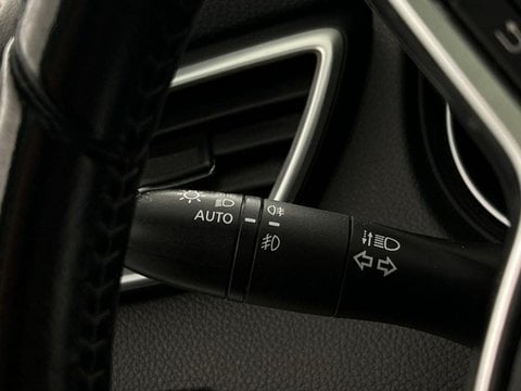 Voitures D'occasion À Faches Thumesnil | Nissan Qashqai 1.3 Dig-T 160Ch Business Edition Euro6D-T