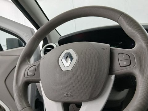 Voitures D'occasion À Faches Thumesnil | Renault Zoe Life Charge Normale R90 My19