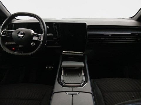 Voitures D'occasion À Faches Thumesnil | Renault Austral 1.2 E-Tech Full Hybrid 200Ch Iconic Esp...