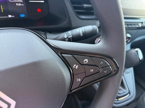 Voitures D'occasion À Hesdin | Renault Kangoo Van L1 E-Tech Ac11 Advance -25