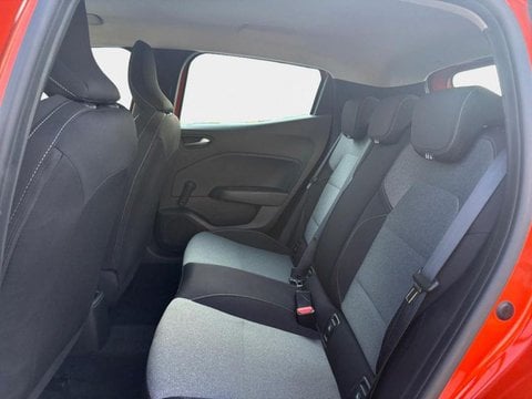 Voitures D'occasion À Hesdin | Renault Clio 1.5 Dci 100Ch Evolution - 25