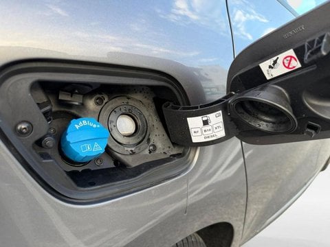 Voitures D'occasion À Hesdin | Renault Scénic Scenic 1.7 Blue Dci 120Ch Intens