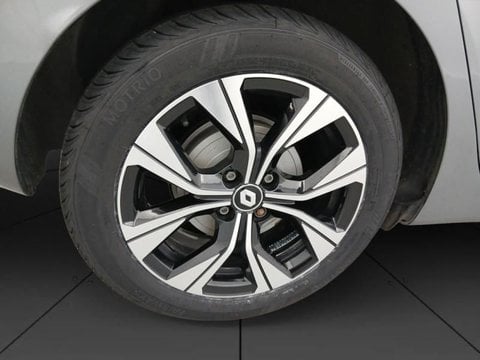 Voitures D'occasion À Maubeuge | Renault Clio 1.6 E-Tech Hybride 145Ch Evolution
