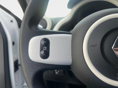 Voitures D'occasion À Maubeuge | Renault Twingo E-Tech Electric Authentic R80 Achat Intégral