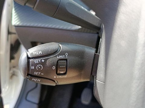 Voitures D'occasion À Maubeuge | Peugeot 208 1.5 Bluehdi 100Ch S&S Like