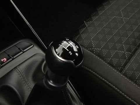 Voitures D'occasion À Maubeuge | Kia Rio 1.2 Dpi 84Ch Active