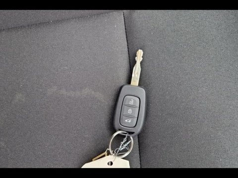 Voitures D'occasion À Maubeuge | Renault Clio 1.0 Sce 65Ch Authentic