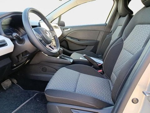 Voitures D'occasion À Maubeuge | Renault Clio 1.6 E-Tech 145Ch Full Hybrid Evolution