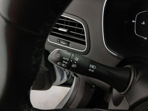 Voitures D'occasion À Maubeuge | Renault Mégane Megane 1.0 Tce 115Ch Business -21N