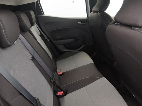 Voitures D'occasion À Maubeuge | Renault Clio 1.5 Dci 100Ch Evolution - 25