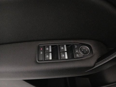 Voitures D'occasion À Maubeuge | Renault Captur 1.6 E-Tech Plug-In 160Ch Intens