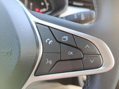 Voitures D'occasion À Maubeuge | Renault Clio 1.6 E-Tech 145Ch Full Hybrid Evolution