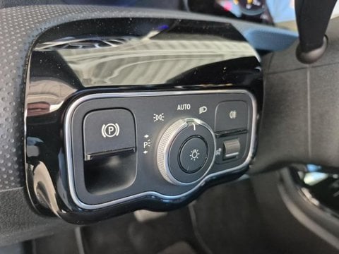 Voitures D'occasion À Montpellier | Mercedes-Benz Classe A 200 163Ch Amg Line 7G-Dct 9Cv