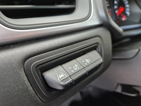 Voitures D'occasion À Montpellier | Renault Captur 1.0 Tce 90Ch Evolution