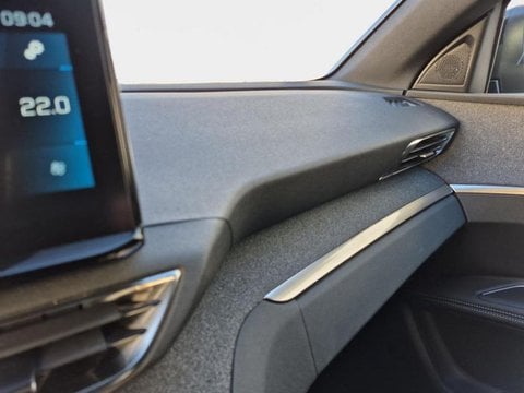 Voitures D'occasion À Montpellier | Peugeot 3008 Hybrid 136Ch Allure Pack E-Dcs6