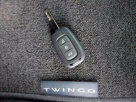 Voitures D'occasion À Montpellier | Renault Twingo 1.0 Sce 65Ch Zen - 21