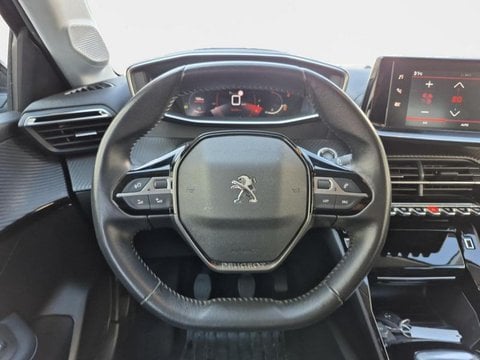 Voitures D'occasion À Montpellier | Peugeot 208 1.2 Puretech 100Ch S&S Allure Pack