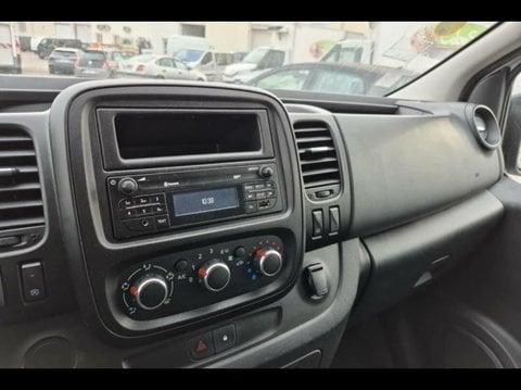 Voitures D'occasion À Montpellier | Renault Trafic Combi L1 2.0 Dci 145Ch Energy S&S Life 8 Places