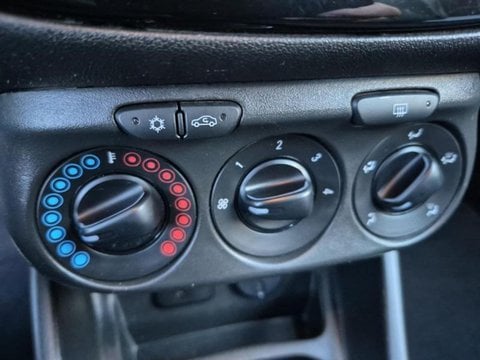 Voitures D'occasion À Montpellier | Opel Corsa 1.4 90Ch Excite 5P