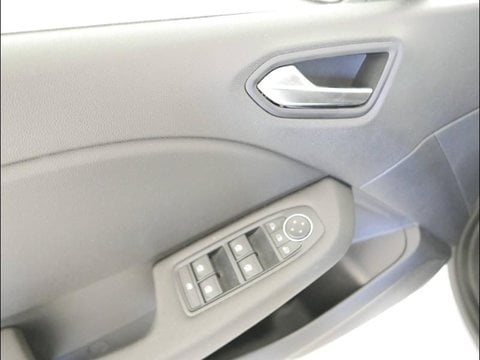 Voitures D'occasion À Montpellier | Renault Clio 1.6 E-Tech Hybride 145Ch Evolution