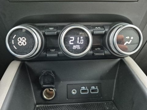 Voitures D'occasion À Montpellier | Renault Captur 1.6 E-Tech Hybride 145Ch Iconic