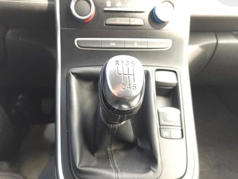 Voitures D'occasion À Nîmes | Renault Grand Scénic Grand Scenic 1.7 Blue Dci 120Ch Intens