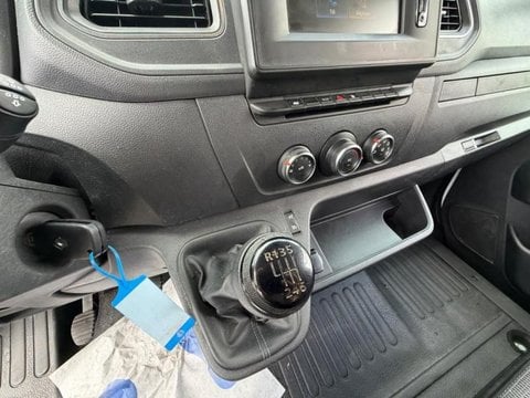Voitures D'occasion À Nîmes | Renault Master Fg F3300 L1H1 2.3 Blue Dci 135Ch Grand Confort Euro6E
