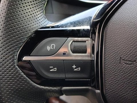 Voitures D'occasion À Nîmes | Peugeot 208 E- 156Ch Gt
