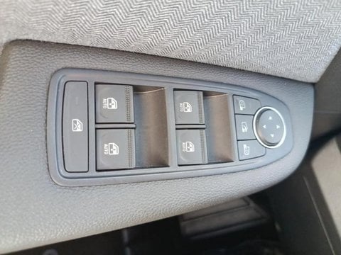 Voitures D'occasion À Nîmes | Renault Clio 1.0 Tce 90Ch Techno - 24