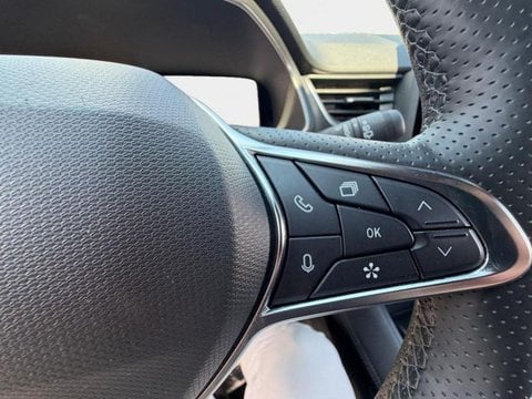 Voitures D'occasion À Nîmes | Renault Symbioz 1.6 E-Tech Full Hybrid 145Ch Iconic