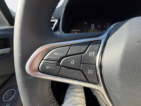 Voitures D'occasion À Nîmes | Renault Clio 1.5 Dci 100Ch Evolution - 25