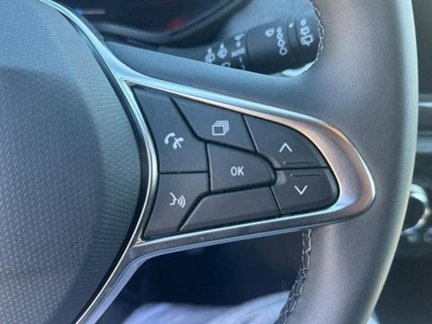 Voitures D'occasion À Nîmes | Renault Clio 1.6 E-Tech 145Ch Full Hybrid Techno - 25