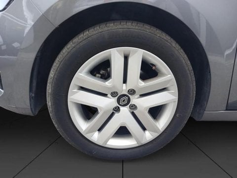 Voitures D'occasion À Nîmes | Renault Clio 1.5 Dci 100Ch Evolution - 25
