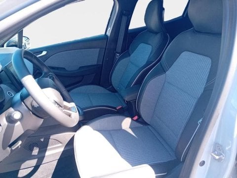 Voitures D'occasion À Nîmes | Renault Clio 1.6 E-Tech 145Ch Full Hybrid Techno - 25